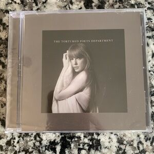 The Tortured Poets Department CD + Bonus Track "Guilty as Sin?(Acoustic Version)